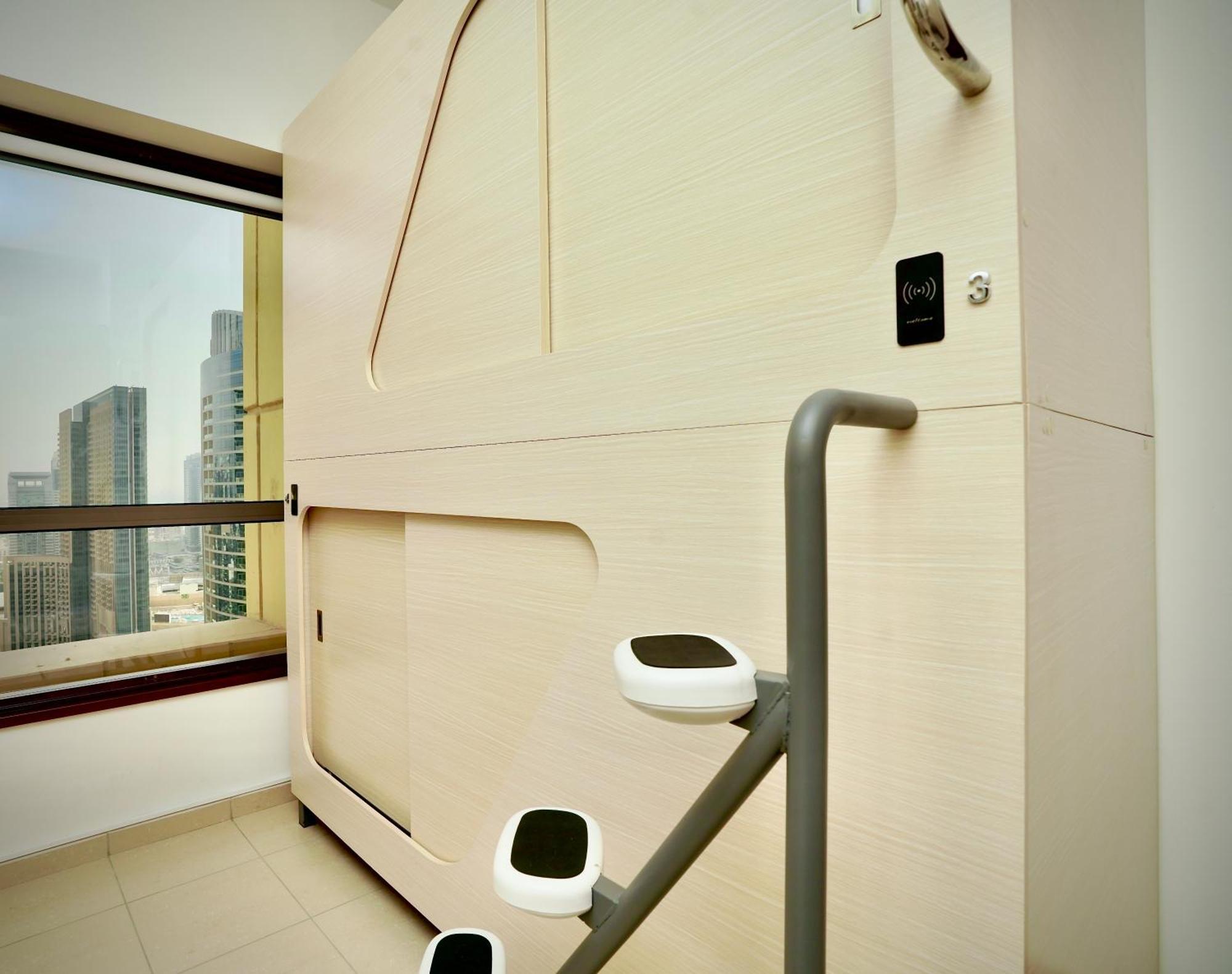 Berloga Capsule Jbr Hotel Dubai Ngoại thất bức ảnh