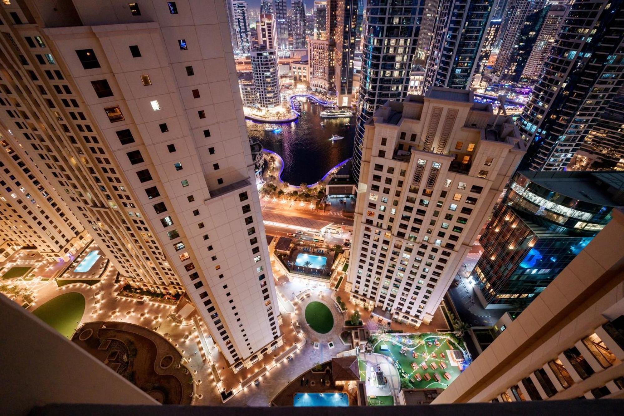 Berloga Capsule Jbr Hotel Dubai Ngoại thất bức ảnh