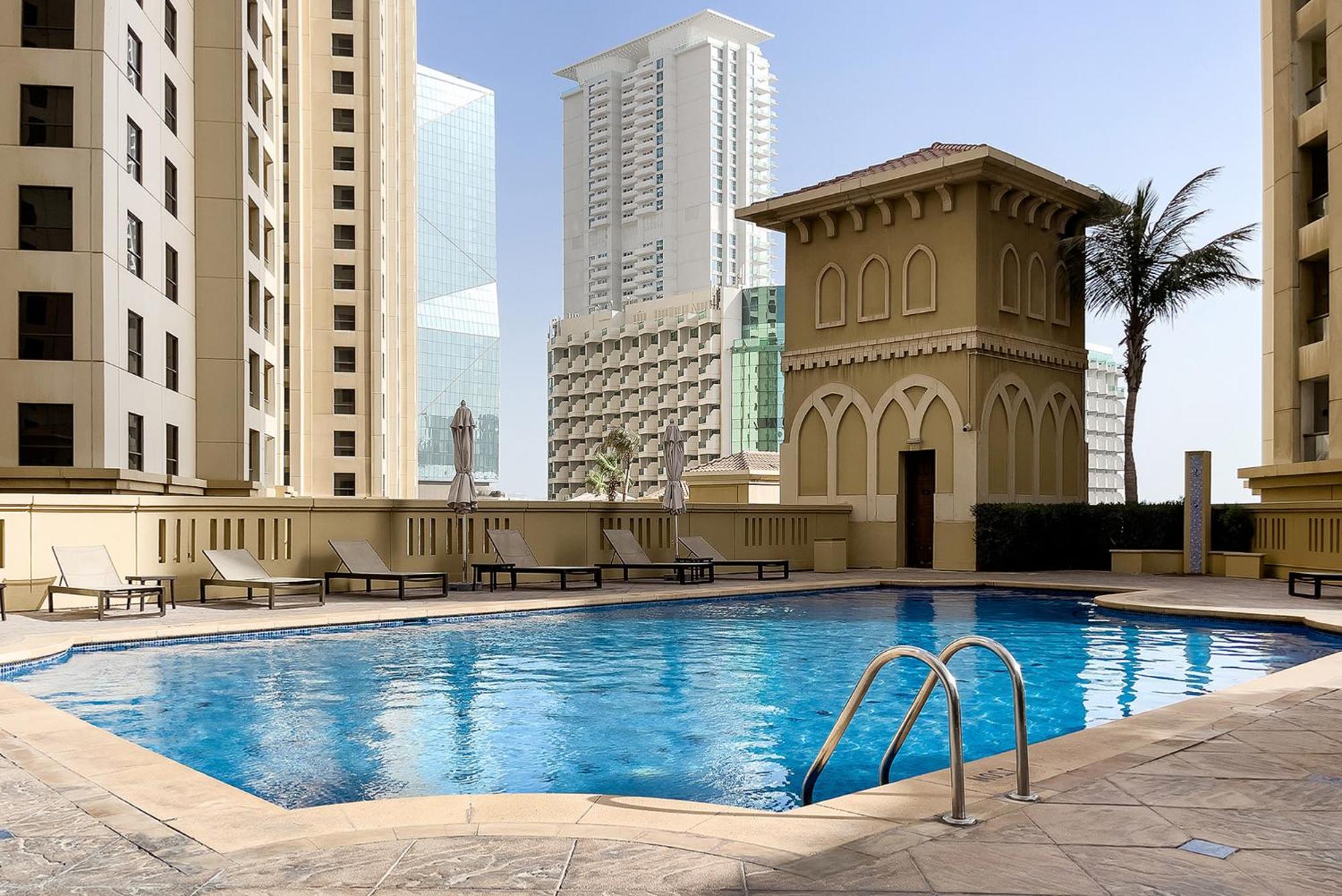 Berloga Capsule Jbr Hotel Dubai Ngoại thất bức ảnh