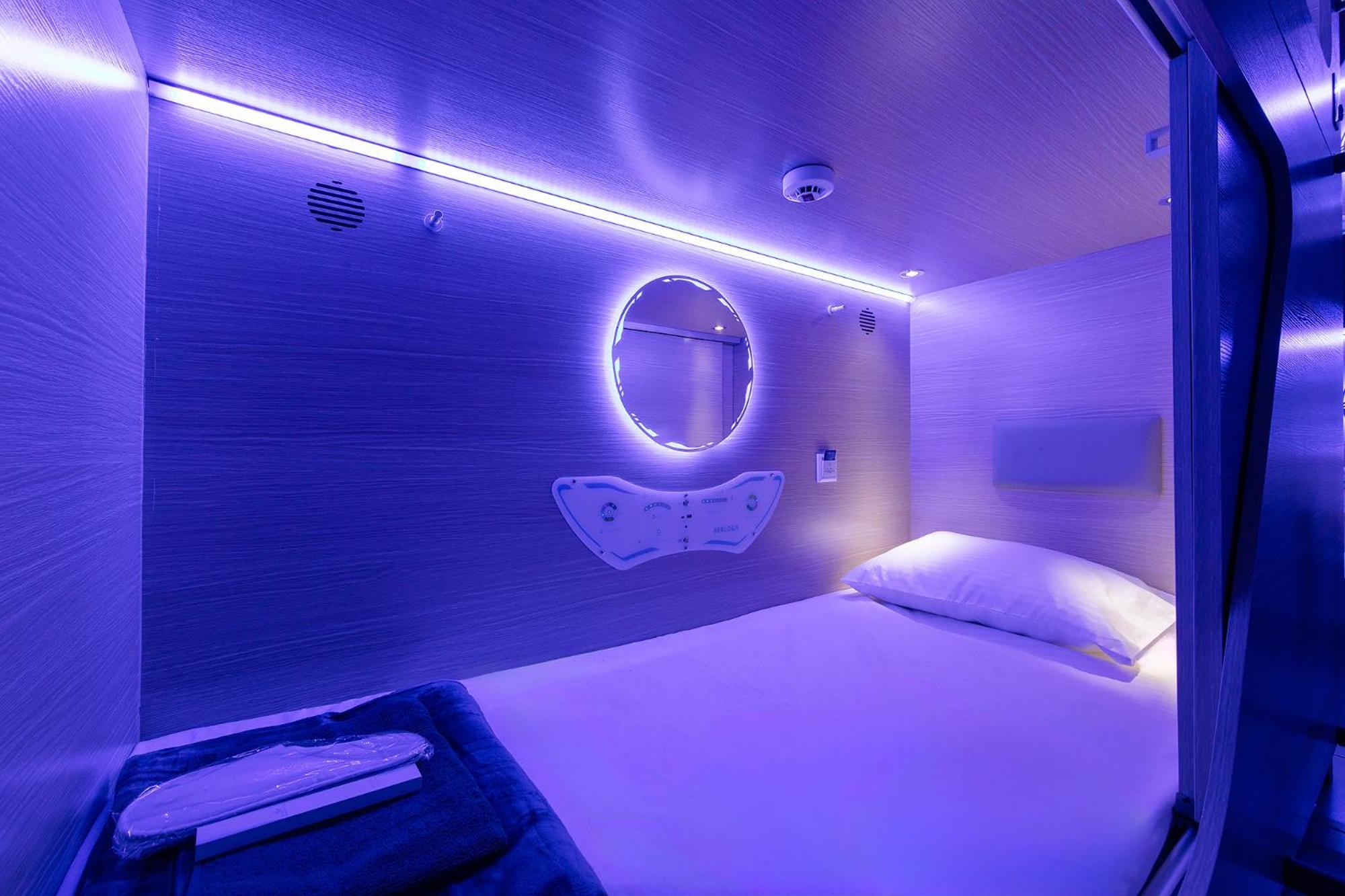 Berloga Capsule Jbr Hotel Dubai Ngoại thất bức ảnh